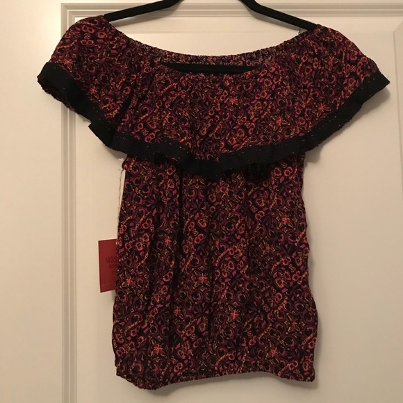 Ruffle patterned top - Picture 3 of 3